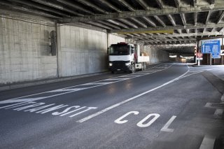 Un camion traversant le tunnel du Gd-St-Bernard